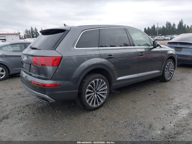 2018 AUDI Q7 WA1LHAF7XJD032653 Photo 3