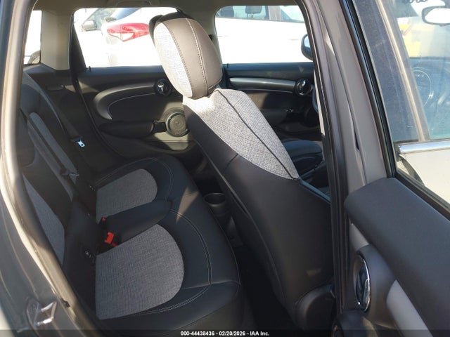 2021 MINI HARDTOP WMWXU9C0XM2N21950 Photo 7
