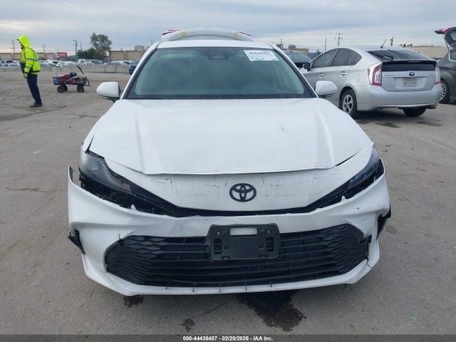 Toyota CAMRY LE 2025 4T1DAACK2SU149972 Image 13