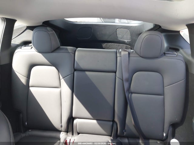 2024 TESLA MODEL Y 7SAYGDED5RA326621 Photo 7