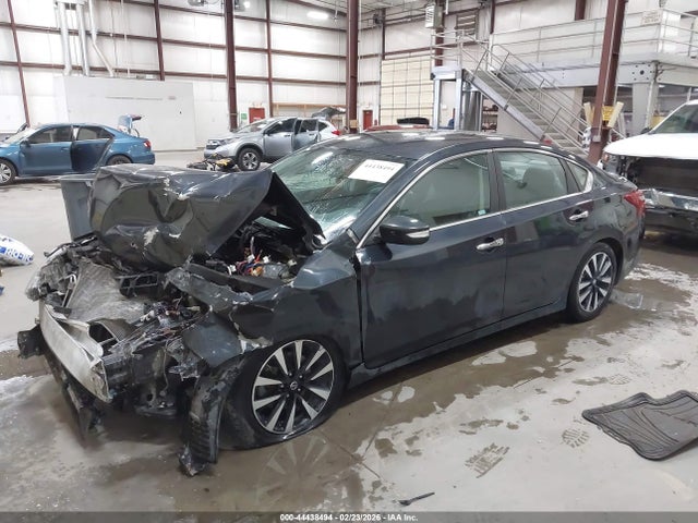 1N4AL3AP9JC202320 Nissan Altima 2.5 Sl