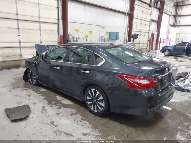 1N4AL3AP9JC202320 Nissan Altima 2.5 Sl
