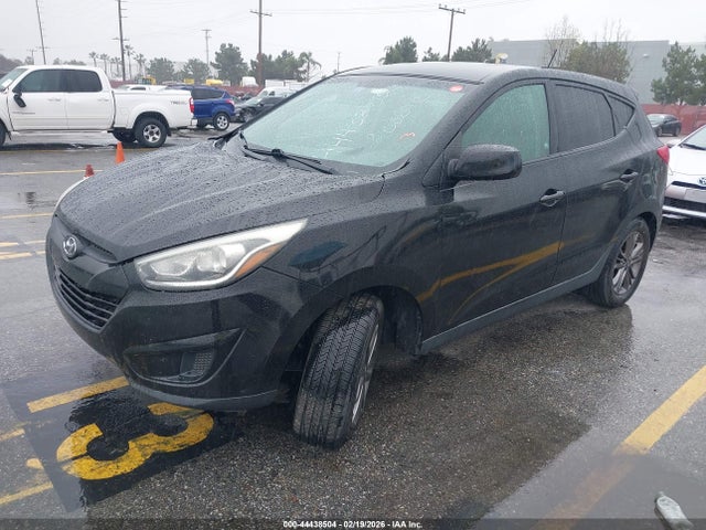 KM8JT3AF0FU106168 Hyundai TUCSON GLS