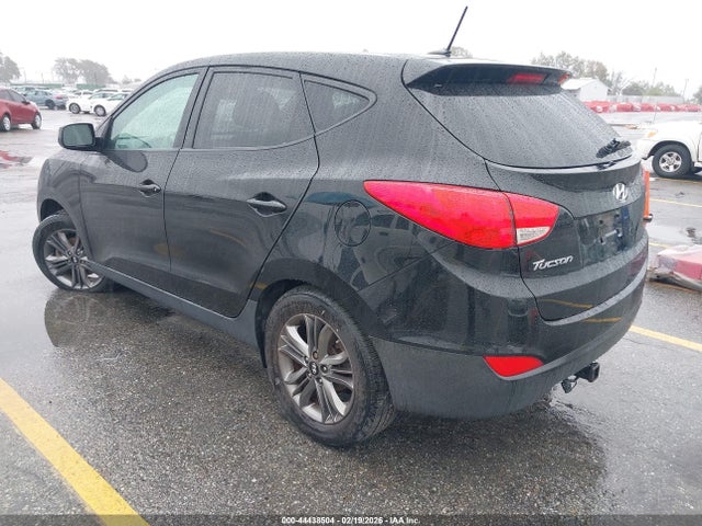 KM8JT3AF0FU106168 Hyundai TUCSON GLS