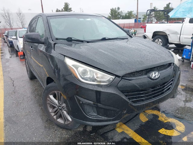 KM8JT3AF0FU106168 Hyundai TUCSON GLS