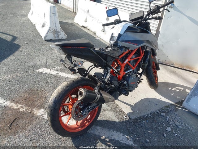 KTM 390 Duke 2021 MD2JPJ409MC244857 Image 4