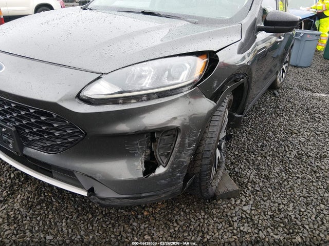 1FMCU9BZ6LUB42380 Ford Escape Se Sport Hybrid