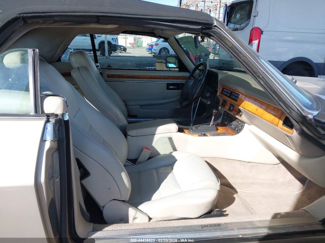 1995 JAGUAR XJS SAJNX2748SC221287 Photo 4