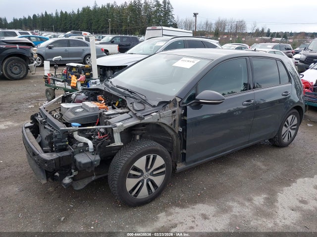 44438536 :رقم المزاد ، WVWKP7AU2GW916409 vin ، 2016 Volkswagen E-golf Se مزاد بيع