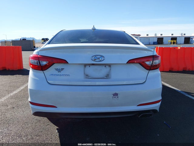 Hyundai SONATA SE 2016 5NPE24AF5GH347380 Image 16