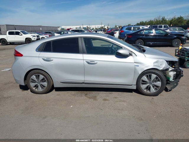 KMHC75LD3KU160000 Hyundai Ioniq Plug-in Hybrid Limited