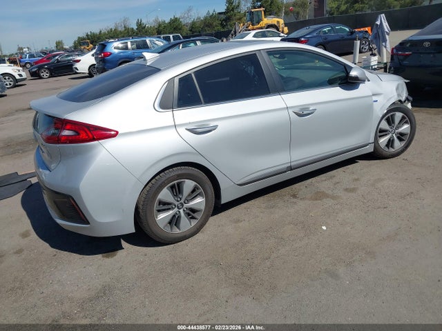 2019 HYUNDAI IONIQ PLUG-IN HYBRID KMHC75LD3KU160000 Photo 3