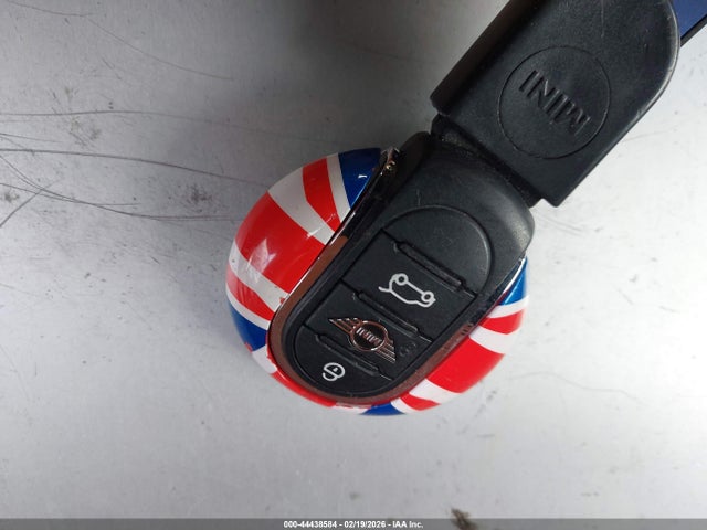 2019 MINI CONVERTIBLE WMWWG9C51K3J30868 Photo 10