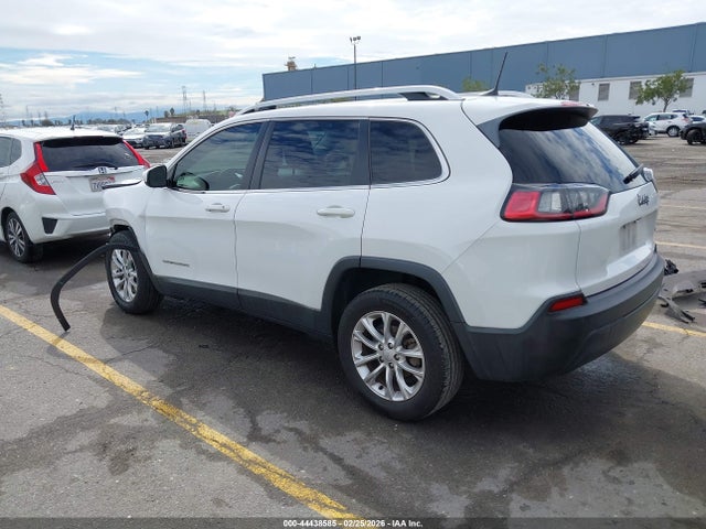 1C4PJLCB1KD340649 Jeep Cherokee Latitude Fwd