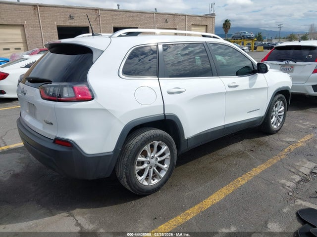 1C4PJLCB1KD340649 Jeep Cherokee Latitude Fwd