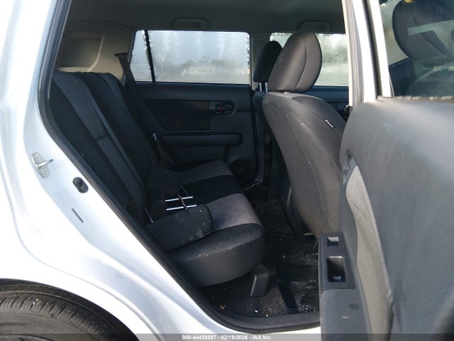 JTLZE4FEXFJ077081 Scion XB