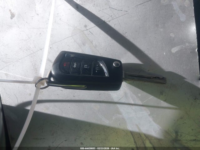 4T1G11AK3MU425997 Toyota CAMRY SE