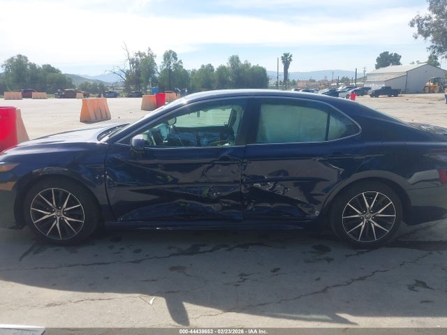 4T1G11AK3MU425997 Toyota CAMRY SE