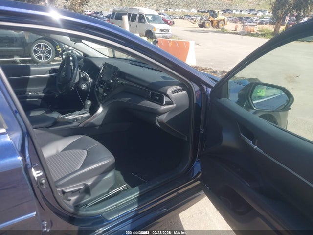 4T1G11AK3MU425997 Toyota CAMRY SE