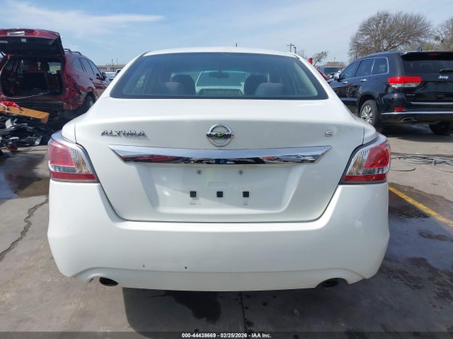 Продажа на аукционе авто 2015 Nissan Altima 2.5 S, vin: 1N4AL3AP5FN378907, номер лота: 44438669