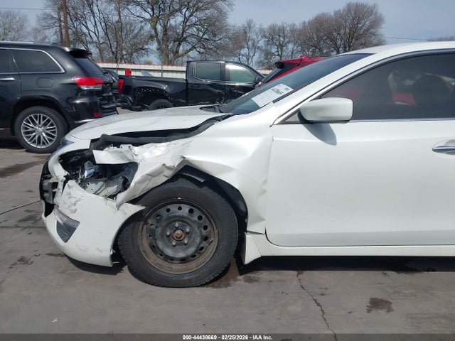 Продажа на аукционе авто 2015 Nissan Altima 2.5 S, vin: 1N4AL3AP5FN378907, номер лота: 44438669