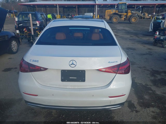 W1KAF4HB7NR054873 Mercedes-Benz C 300 4matic