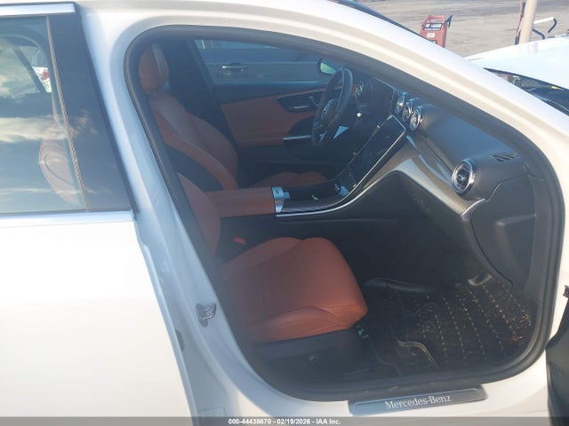 W1KAF4HB7NR054873 Mercedes-Benz C 300 4matic