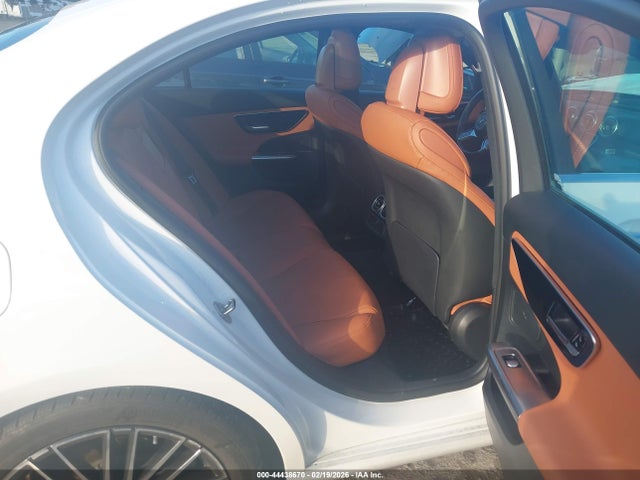 W1KAF4HB7NR054873 Mercedes-Benz C 300 4matic