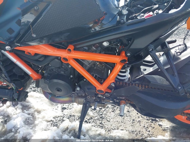 Продаж на аукціоні авто 2023 Ktm 1290 Super Duke R, vin: VBKV39403PM971197, номер лоту: 44438675