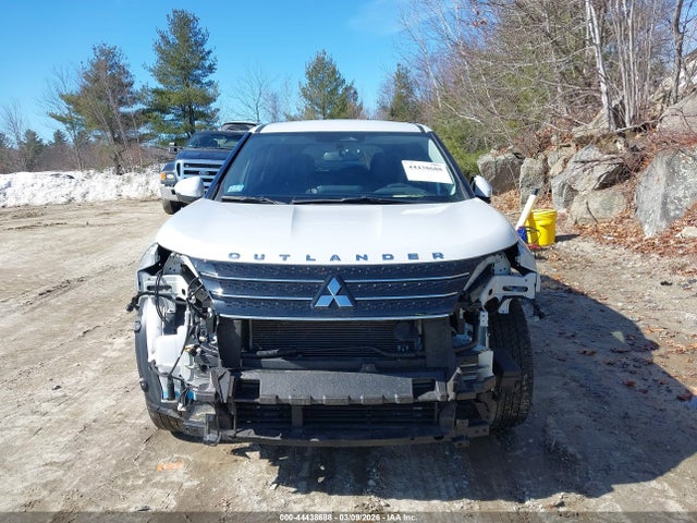 Продажа на аукционе авто 2024 Mitsubishi Outlander Se 2.5 S-awc, vin: JA4J4VA8XRZ011617, номер лота: 44438688