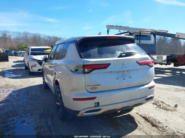 Продажа на аукционе авто 2024 Mitsubishi Outlander Se 2.5 S-awc, vin: JA4J4VA8XRZ011617, номер лота: 44438688
