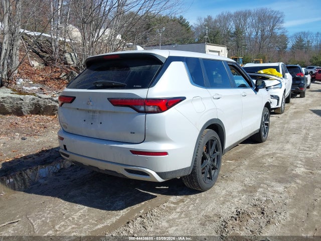 Продажа на аукционе авто 2024 Mitsubishi Outlander Se 2.5 S-awc, vin: JA4J4VA8XRZ011617, номер лота: 44438688