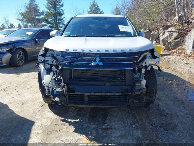 Продажа на аукционе авто 2024 Mitsubishi Outlander Se 2.5 S-awc, vin: JA4J4VA8XRZ011617, номер лота: 44438688