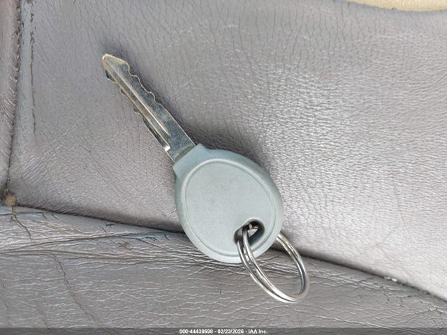 2002 CHRYSLER TOWN & COUNTRY 2C4GP54L02R711539 Photo 10