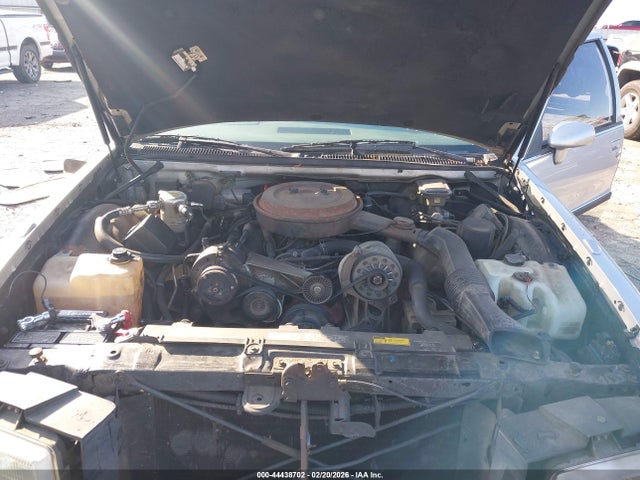 Продажа на аукционе авто 1993 Cadillac Fleetwood Chassis, vin: 1G6DW5277PR715535, номер лота: 44438702