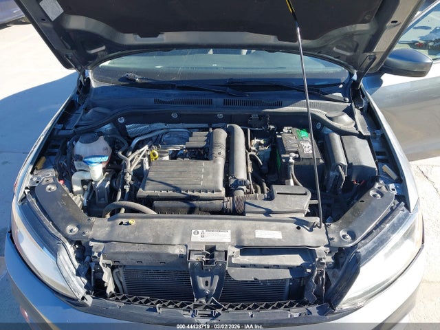 3VW2B7AJXJM252210 Volkswagen Jetta 1.4t S