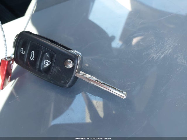 3VW2B7AJXJM252210 Volkswagen Jetta 1.4t S