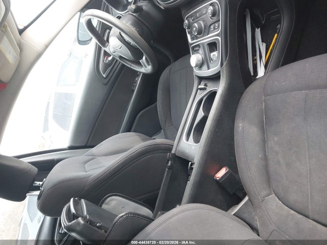 Aukcja sprzedaży 2015 Chrysler 200 Limited, vin: 1C3CCCAB2FN588456, numer aukcji: 44438720