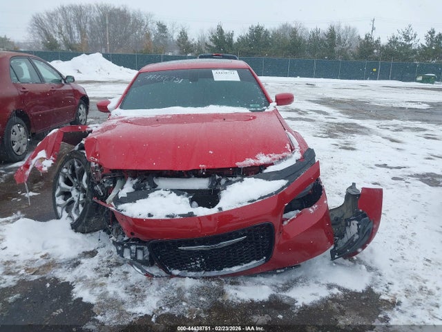 Продажа на аукционе авто 2015 Chrysler 300 300s, vin: 2C3CCABT6FH769743, номер лота: 44438751