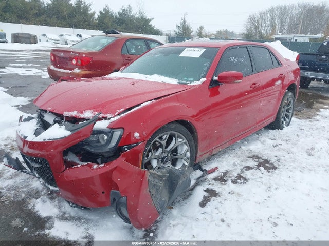 Продажа на аукционе авто 2015 Chrysler 300 300s, vin: 2C3CCABT6FH769743, номер лота: 44438751