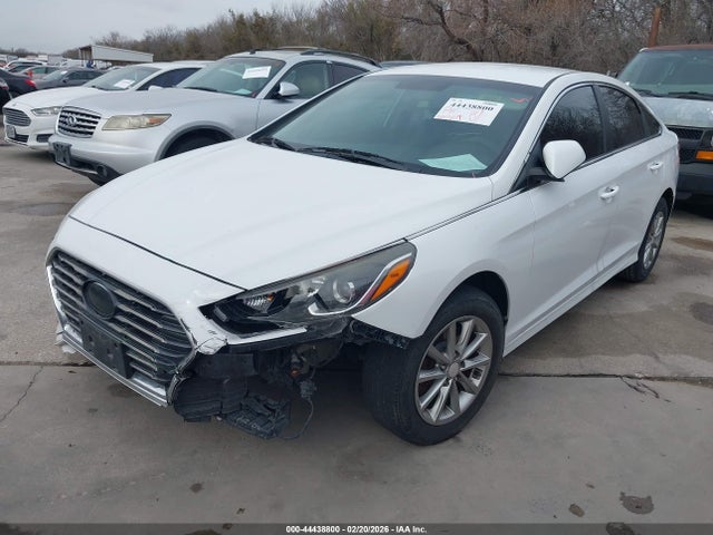 Hyundai SONATA SE 2019 5NPE24AF3KH784738 Image 2