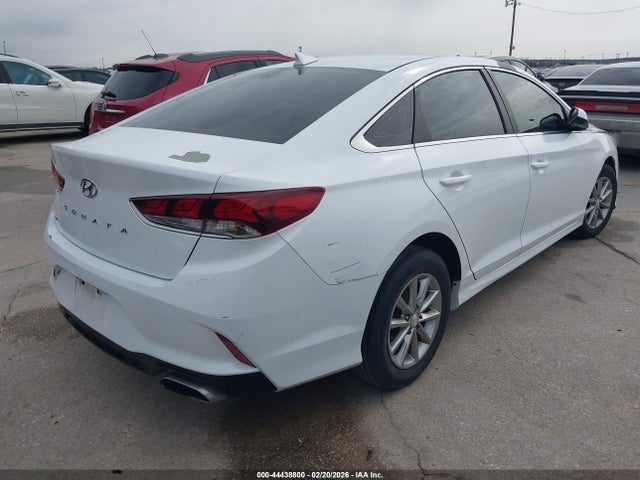 Hyundai SONATA SE 2019 5NPE24AF3KH784738 Image 4
