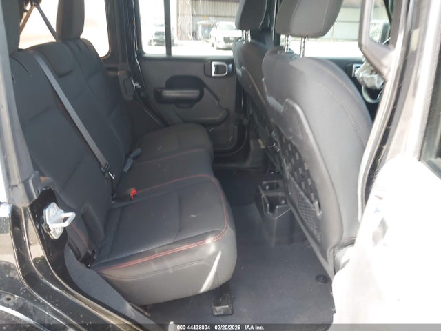 1C4HJXFGXKW611683 Jeep Wrangler Unlimited Rubicon 4x4