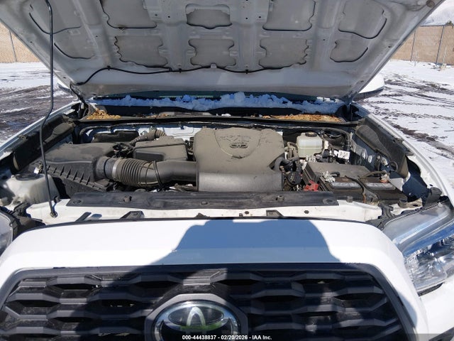 3TMCZ5ANXNM476626 Toyota Tacoma Trd Off Road
