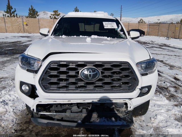 3TMCZ5ANXNM476626 Toyota Tacoma Trd Off Road