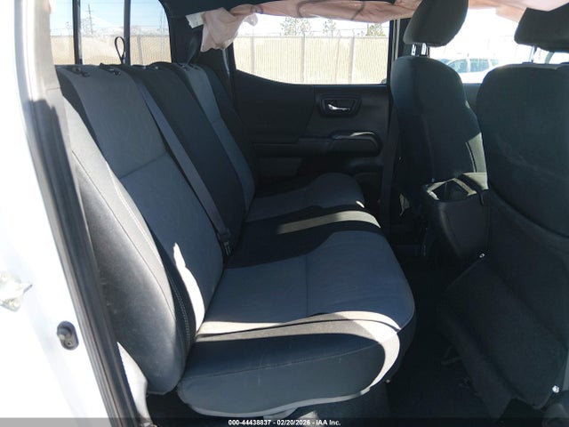3TMCZ5ANXNM476626 Toyota Tacoma Trd Off Road