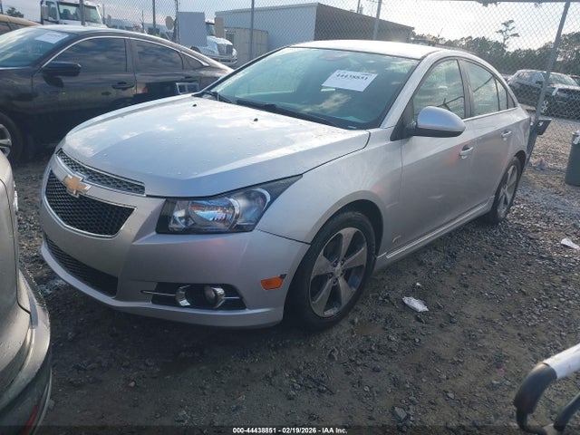 Chevrolet Cruze 1lt Auto 2014 1G1PC5SB3E7144960 Image 2