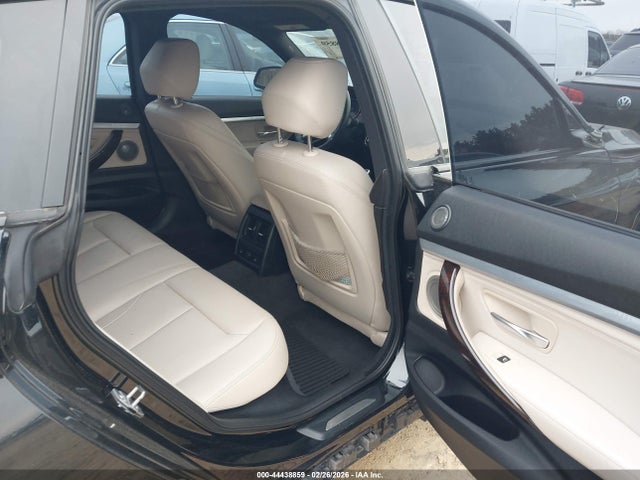 2015 Bmw 328i Gran Turismo Xdrive მანქანა იყიდება აუქციონზე, vin: WBA3X5C53FD560882, აუქციონის ნომერი: 44438859