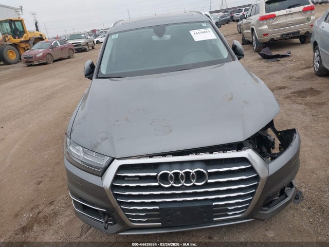2017 Audi Q7 3.0t Premium მანქანა იყიდება აუქციონზე, vin: WA1LAAF7XHD016340, აუქციონის ნომერი: 44438864
