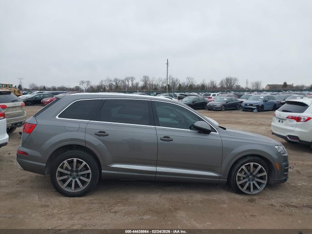 2017 Audi Q7 3.0t Premium მანქანა იყიდება აუქციონზე, vin: WA1LAAF7XHD016340, აუქციონის ნომერი: 44438864